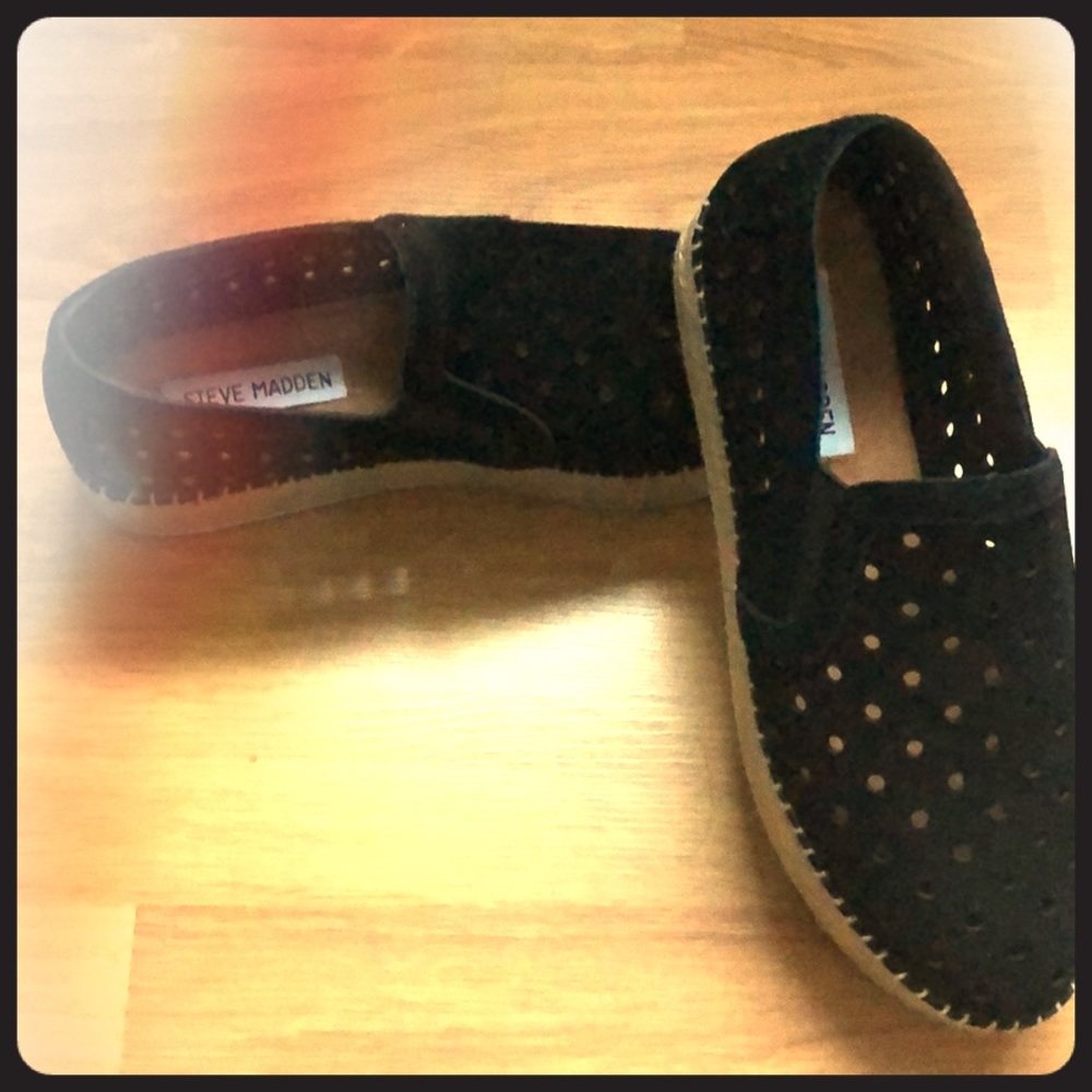 Steve Madden black suede loafers